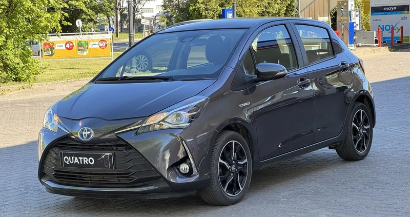 Toyota Yaris cena 58500 przebieg: 49336, rok produkcji 2019 z Suwałki małe 277